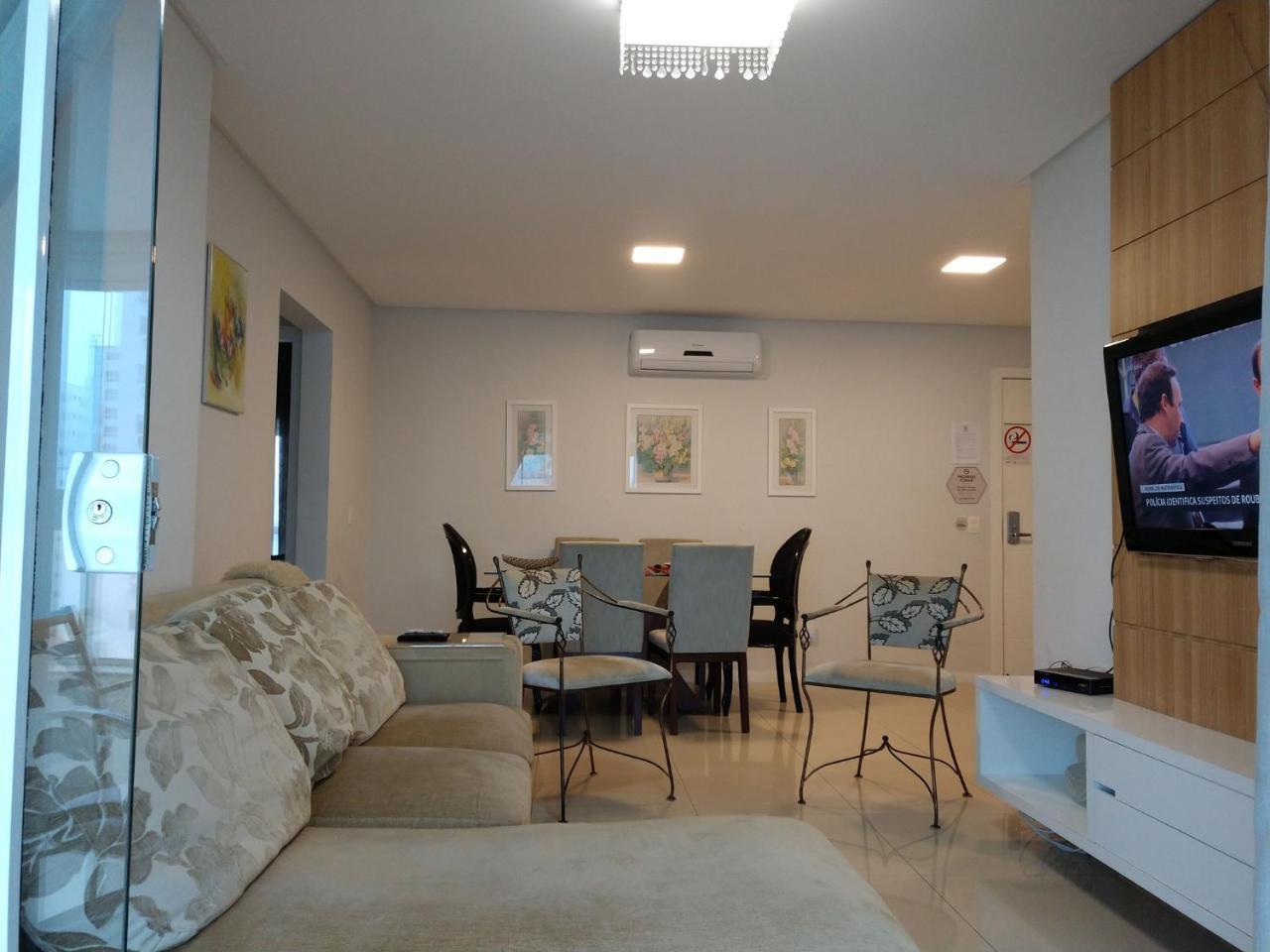 Edificio Dalpiaz Apartment บัลเนอาริโอ กังโบริว ภายนอก รูปภาพ